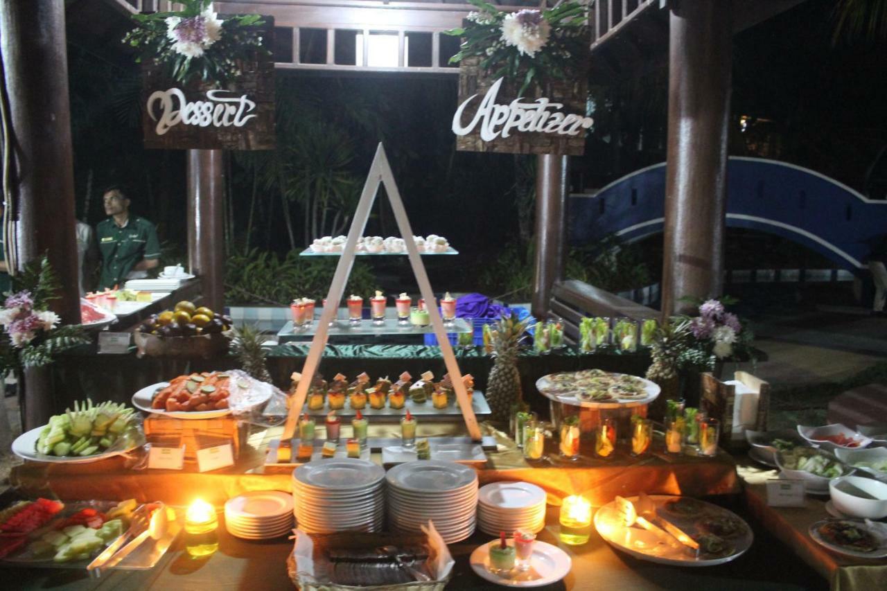 Greenotel Cilegon Exterior photo