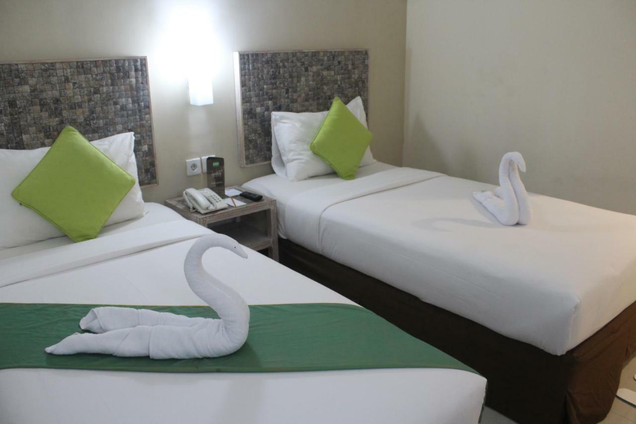 Greenotel Cilegon Exterior photo